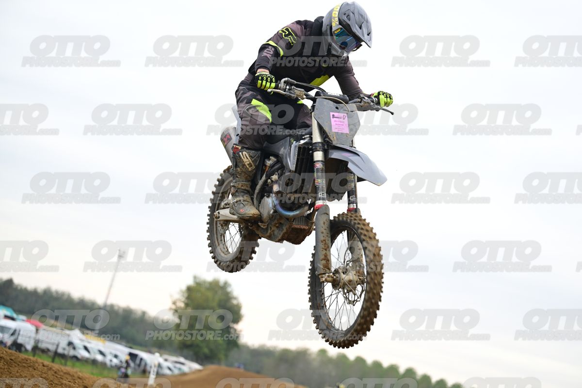 0 - KTM BLACK WHITE - BLACK FLUO YELLOW SUITE (GREY YELLOW HELMET) · DSH_1025
