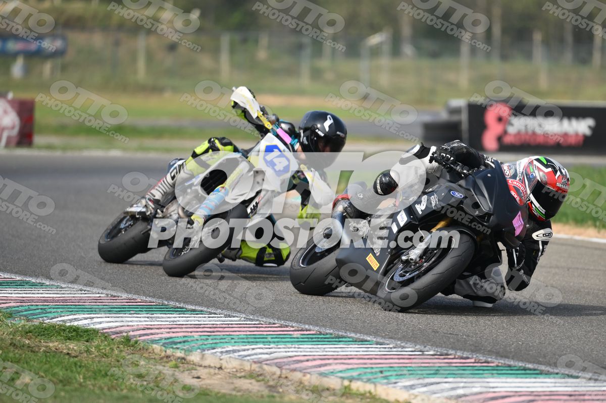SUPERMOTO 14 · DSH_1034