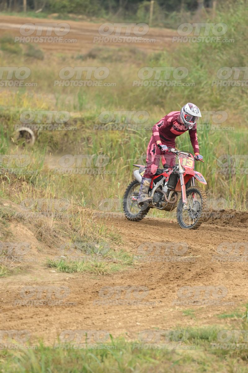 13 · DSH_1041