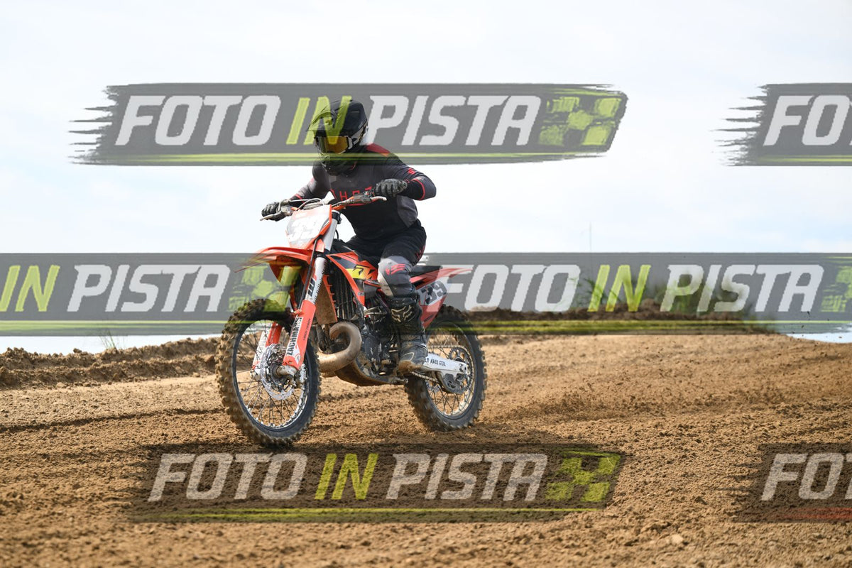 39 · DSH_1065
