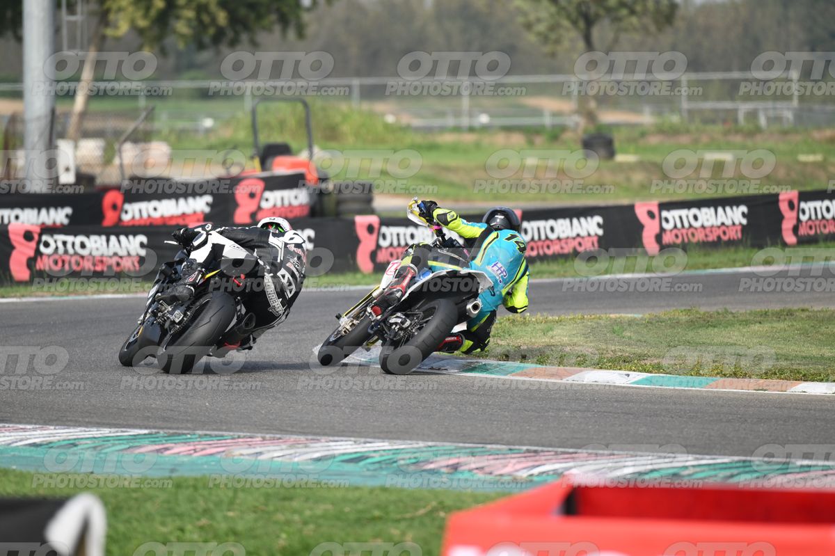 SUPERMOTO 14 · DSH_1074