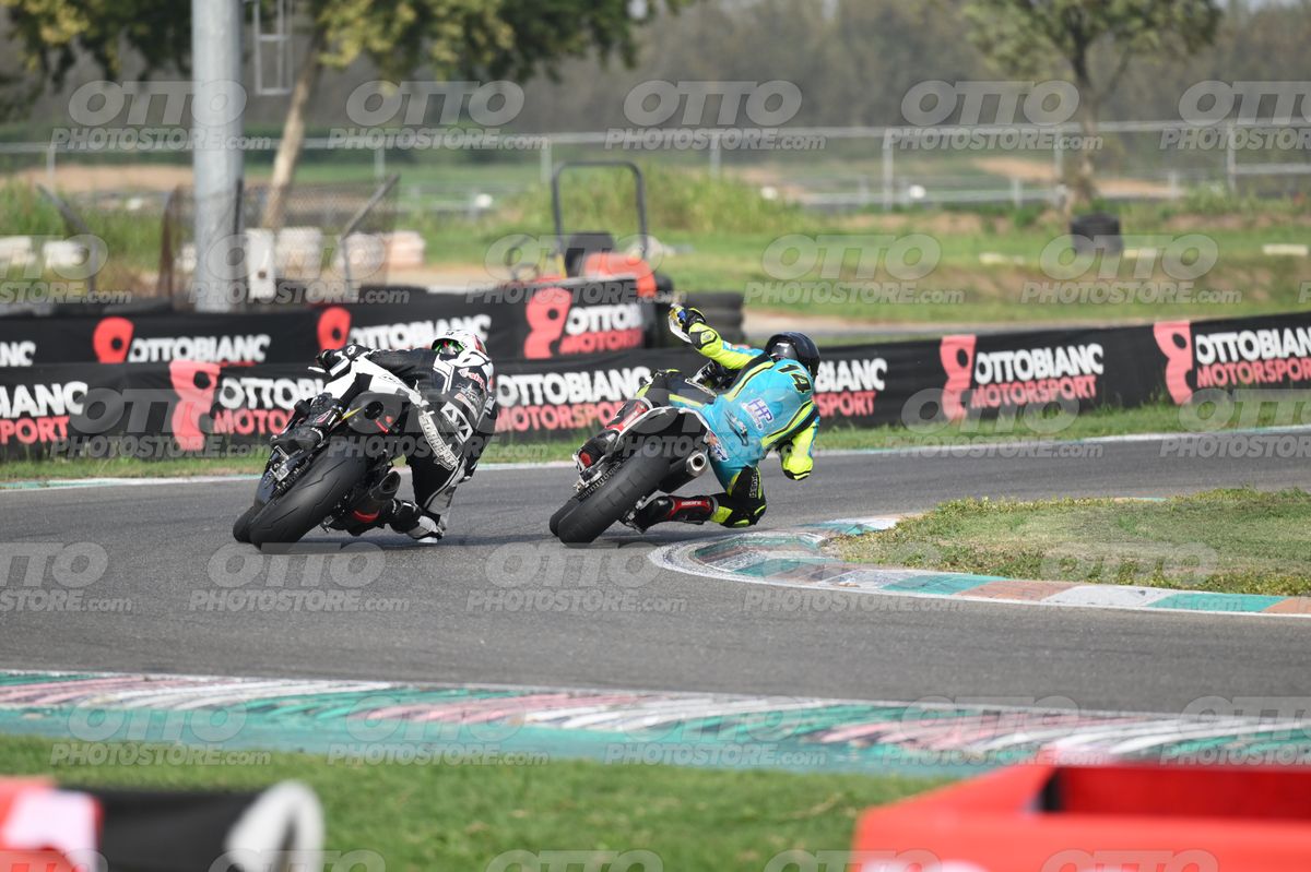 SUPERMOTO 14 · DSH_1076