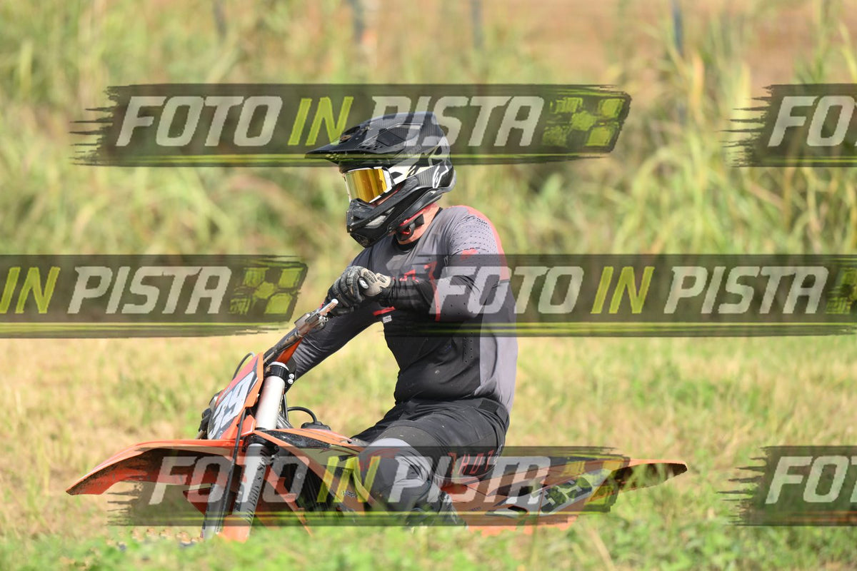 39 · DSH_1080