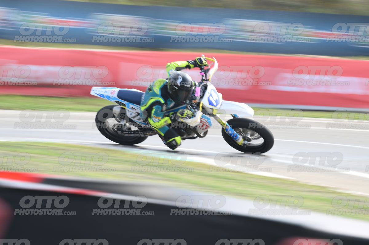 SUPERMOTO 14 · DSH_1086