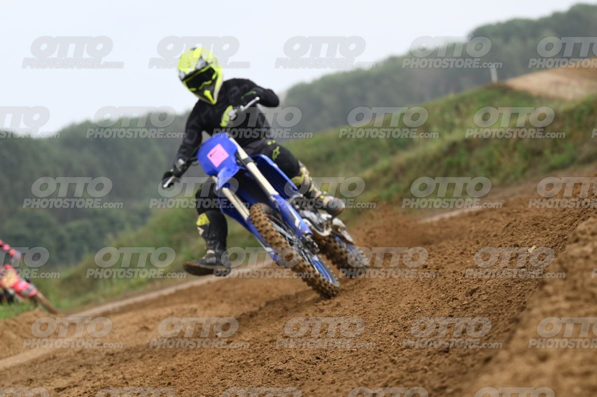YAMAHA YZ -45F blue - Yellow Helmet · DSH_1092