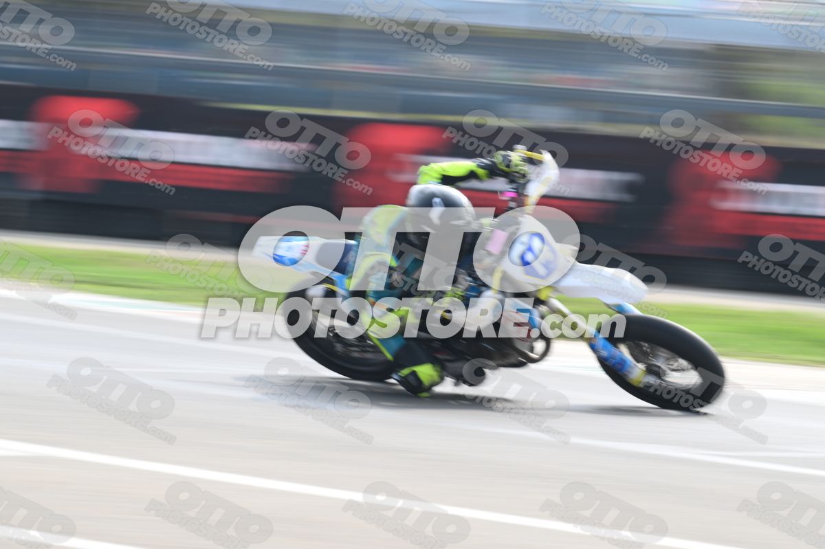 SUPERMOTO 14 · DSH_1093
