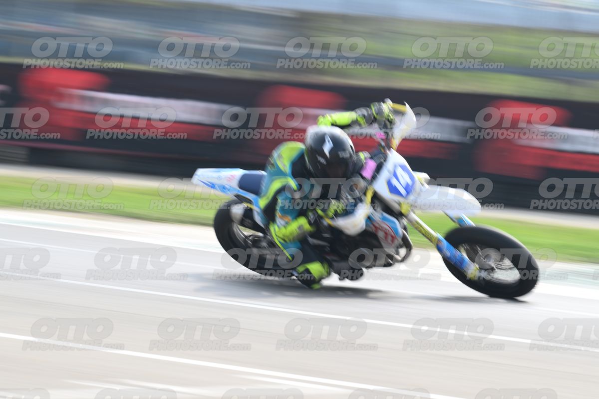 SUPERMOTO 14 · DSH_1094