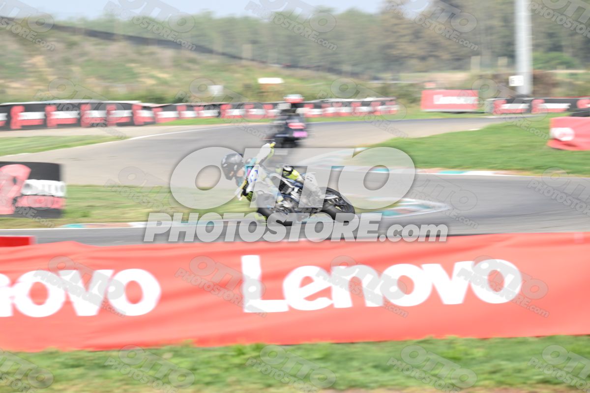 SUPERMOTO 14 · DSH_1108
