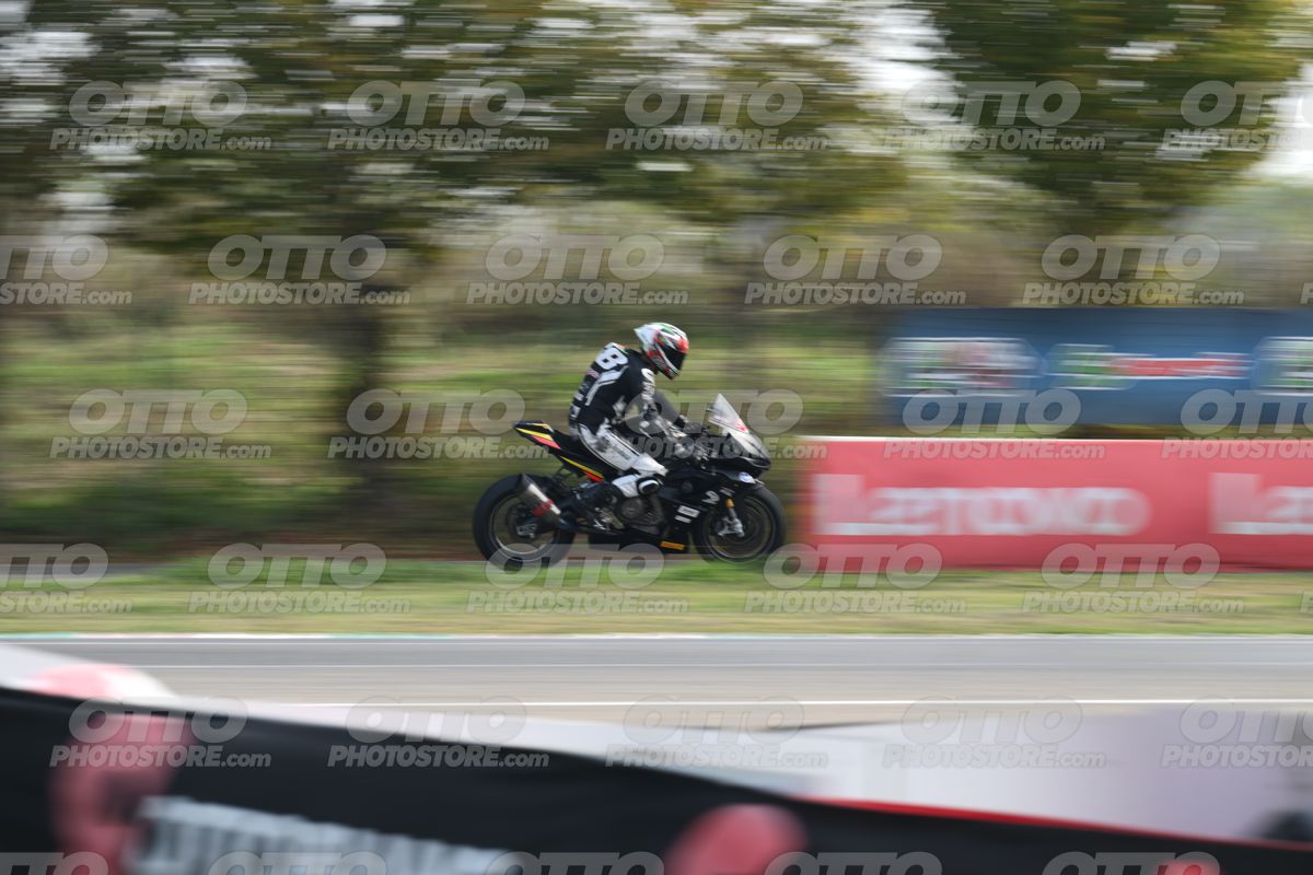 SUPERMOTO 68 · DSH_1118
