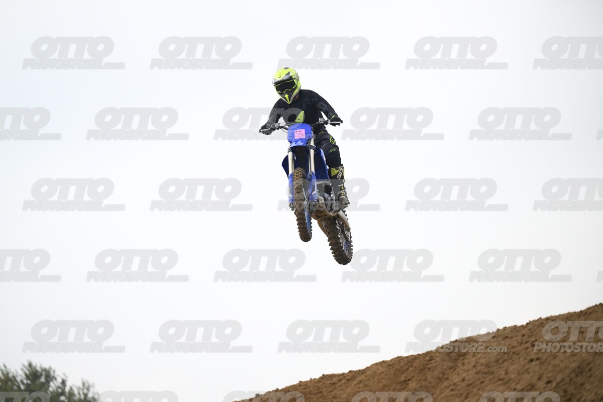YAMAHA YZ -45F blue - Yellow Helmet · DSH_1118
