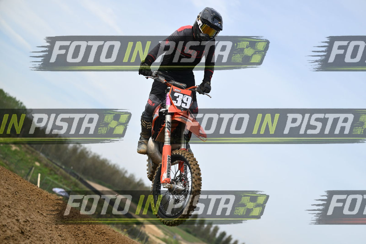 39 · DSH_1144