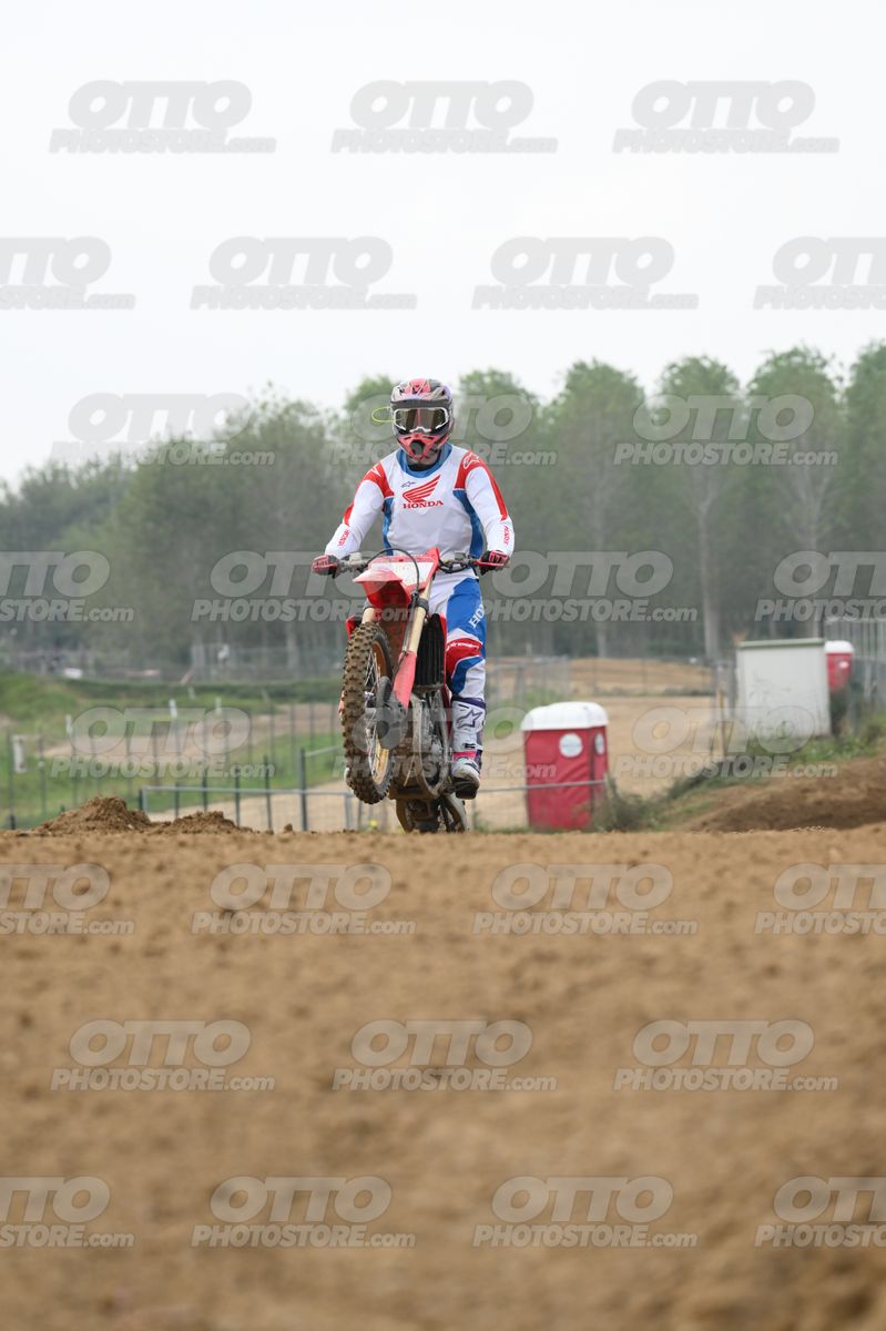HONDA CRF - White Red Blue Honda Suite · DSH_1150