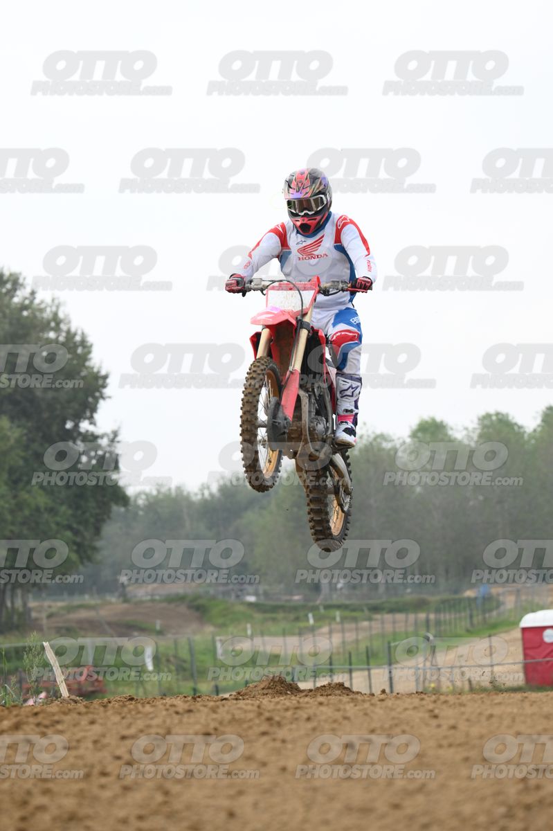 HONDA CRF - White Red Blue Honda Suite · DSH_1152