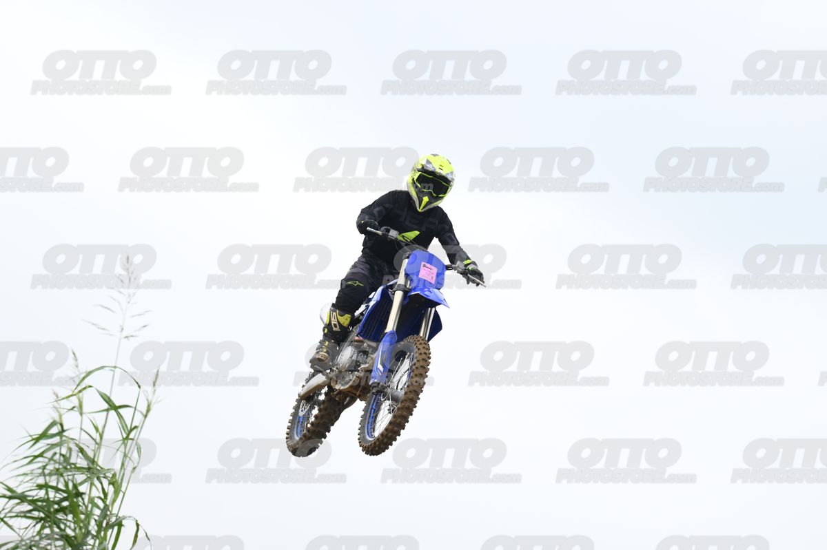 YAMAHA YZ -45F blue - Yellow Helmet · DSH_1176
