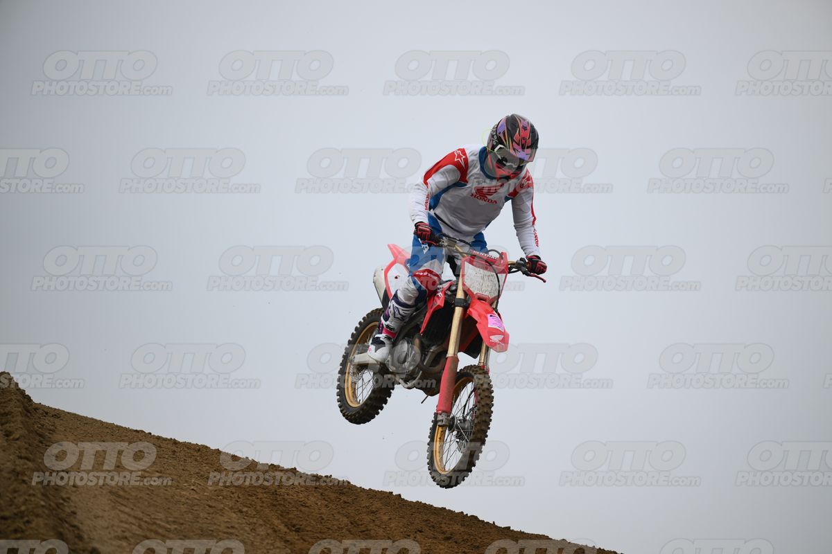 HONDA CRF - White Red Blue Honda Suite · DSH_1198