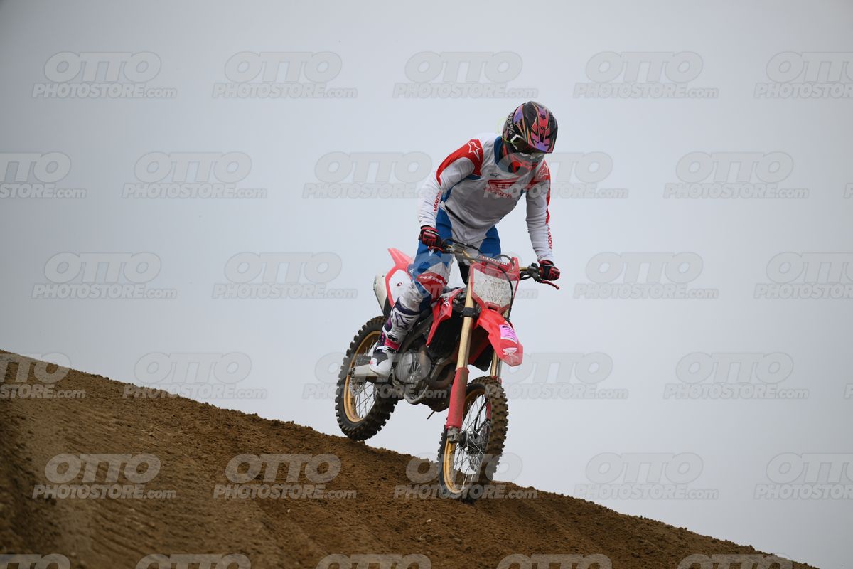 HONDA CRF - White Red Blue Honda Suite · DSH_1199