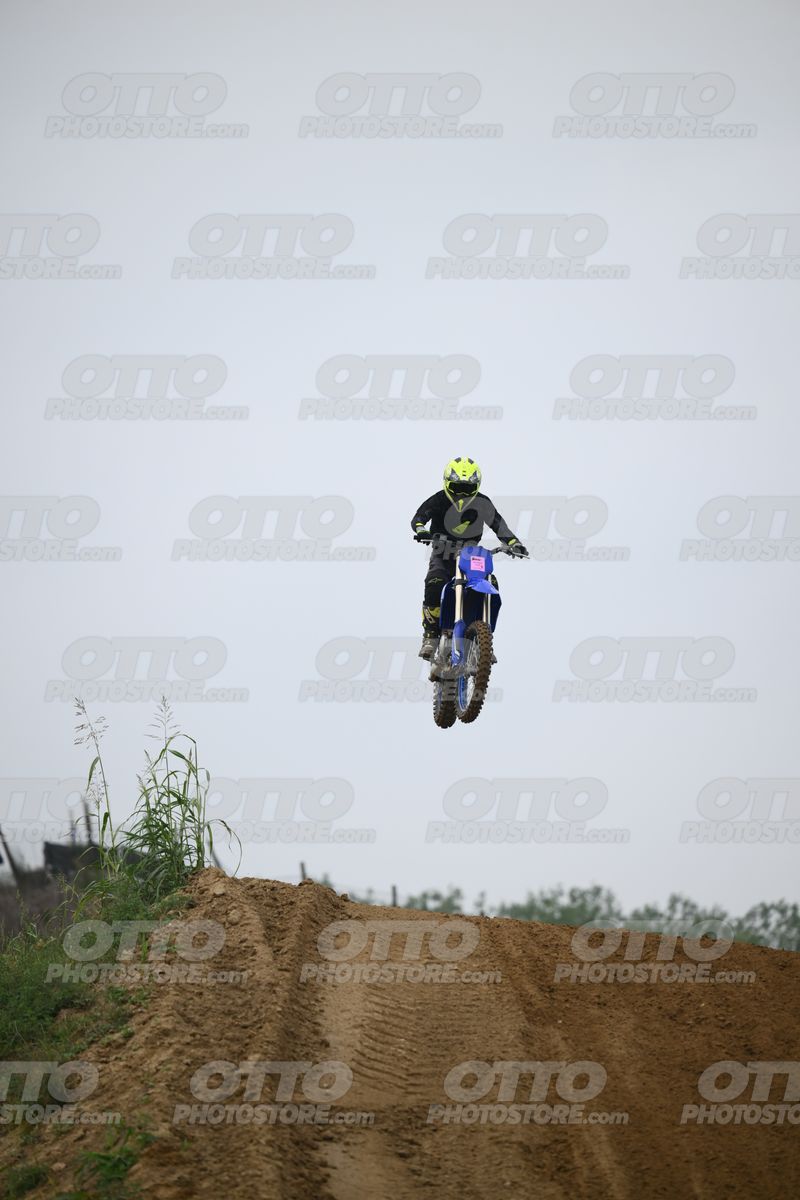 YAMAHA YZ -45F blue - Yellow Helmet · DSH_1220