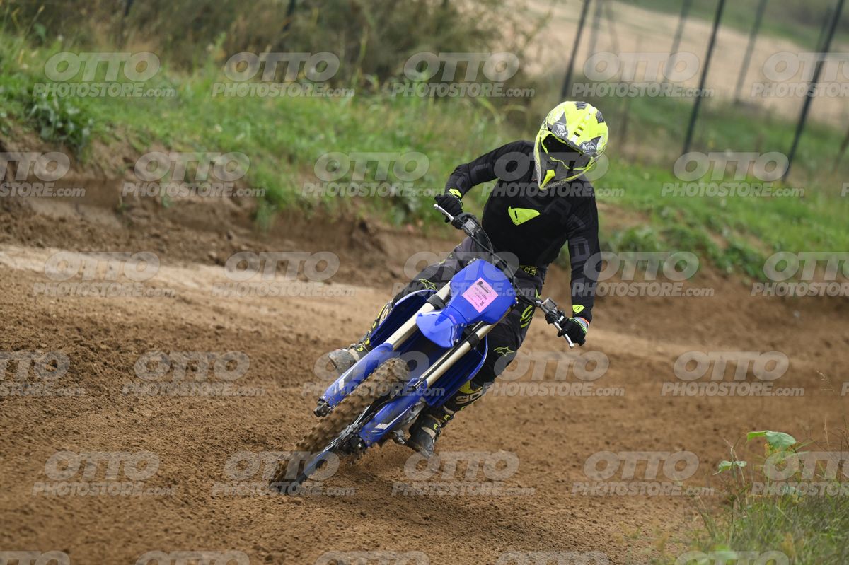 YAMAHA YZ -45F blue - Yellow Helmet · DSH_1261