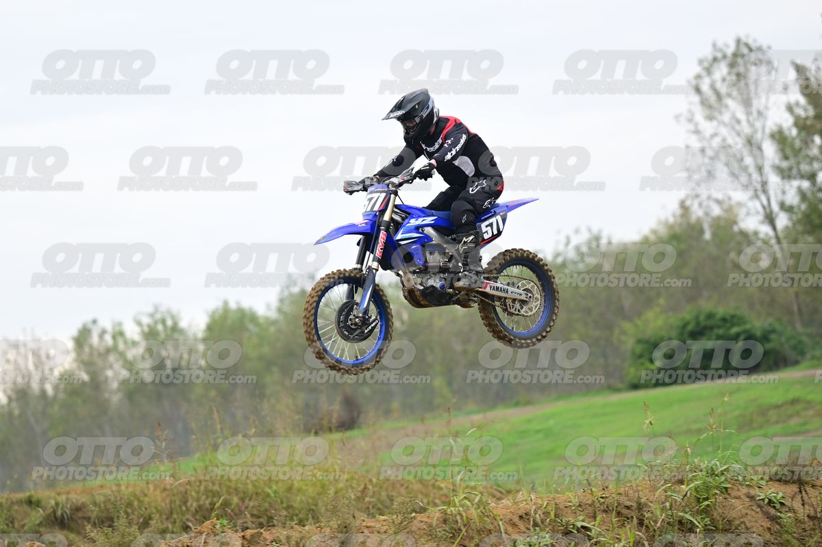 571 (YZ) · DSH_1271