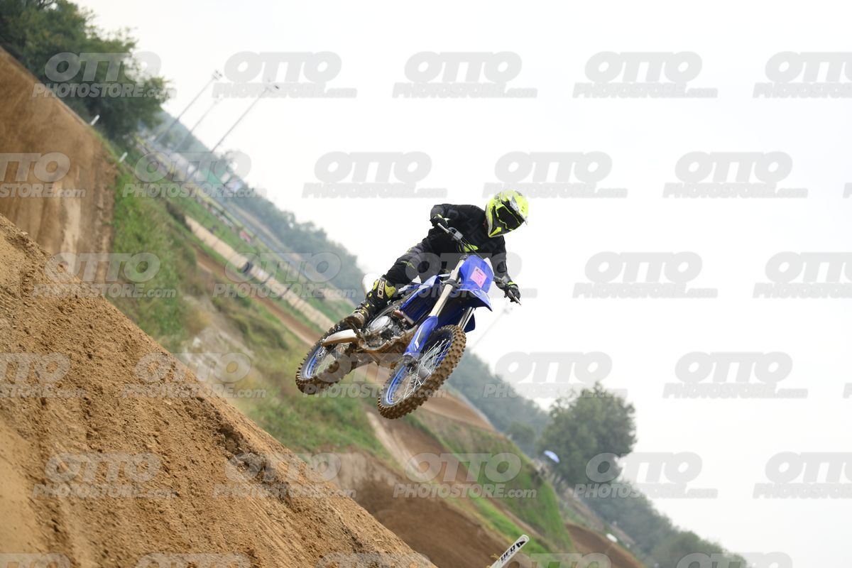 YAMAHA YZ -45F blue - Yellow Helmet · DSH_1301