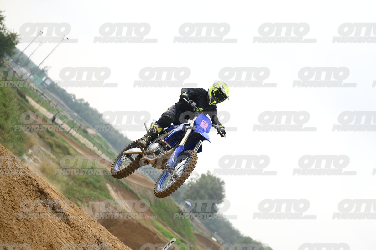 YAMAHA YZ -45F blue - Yellow Helmet · DSH_1302
