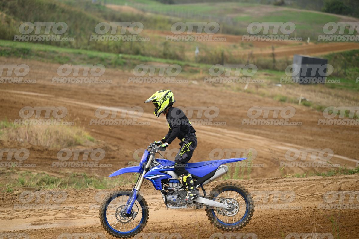 YAMAHA YZ -45F blue - Yellow Helmet · DSH_1314
