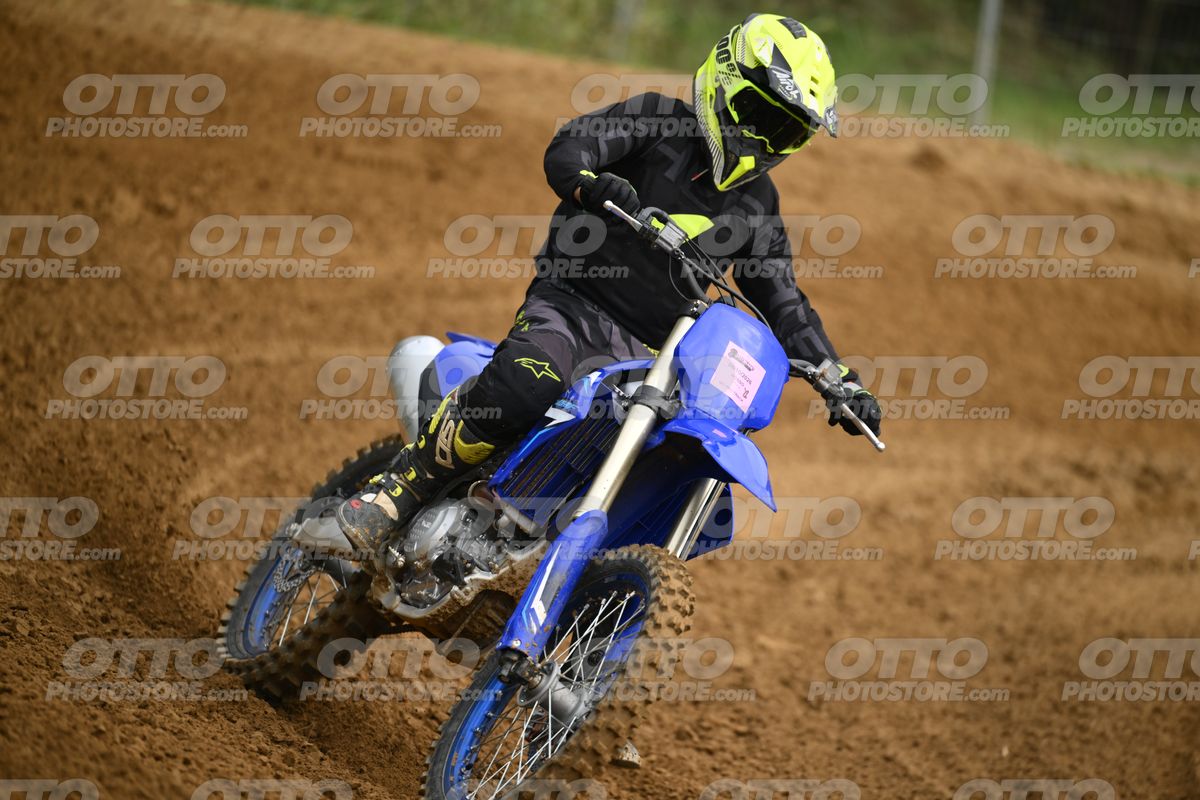 YAMAHA YZ -45F blue - Yellow Helmet · DSH_1323