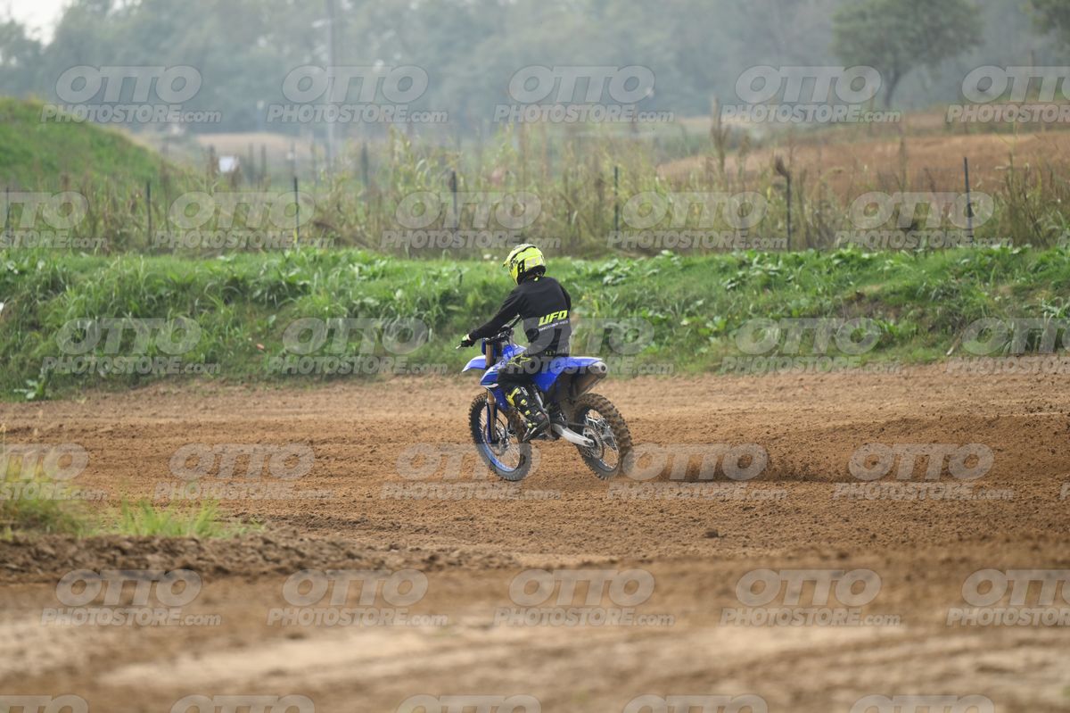 YAMAHA YZ -45F blue - Yellow Helmet · DSH_1326