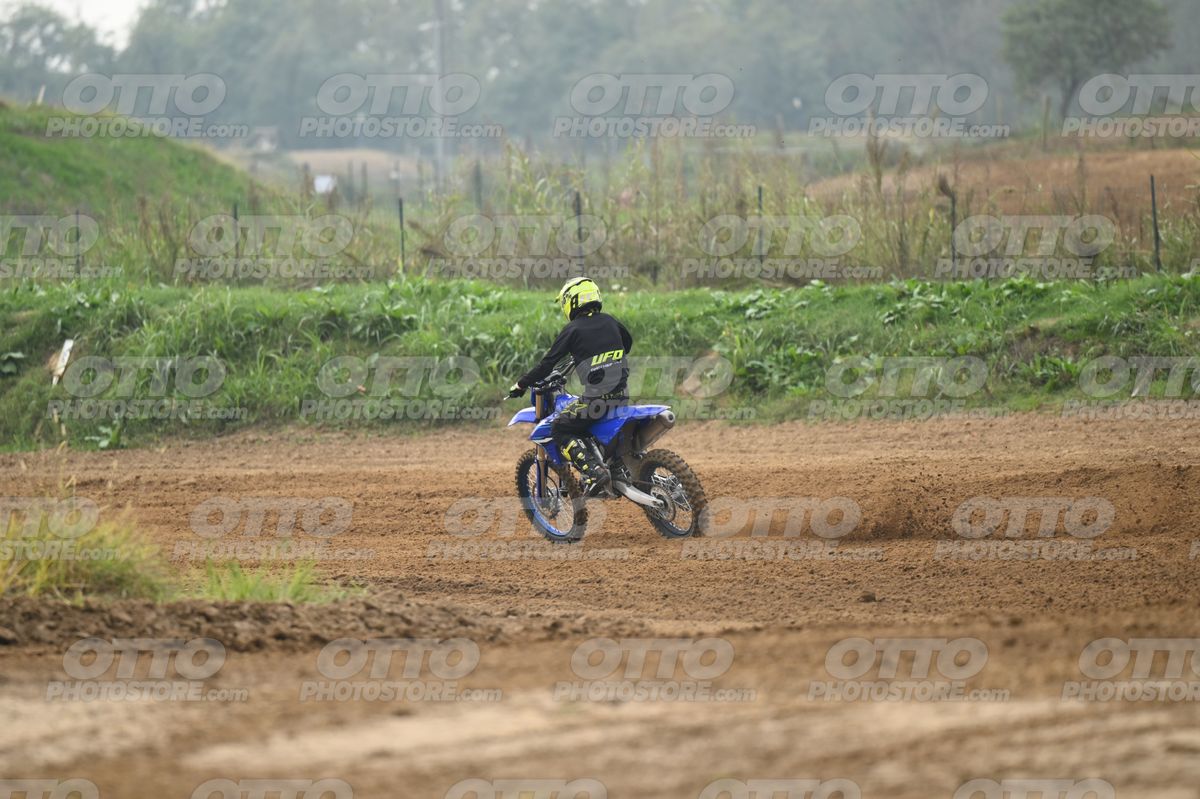 YAMAHA YZ -45F blue - Yellow Helmet · DSH_1327