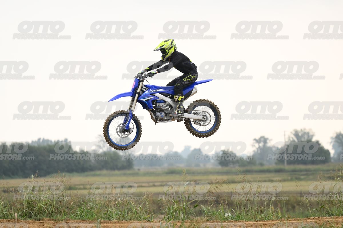 YAMAHA YZ -45F blue - Yellow Helmet · DSH_1448