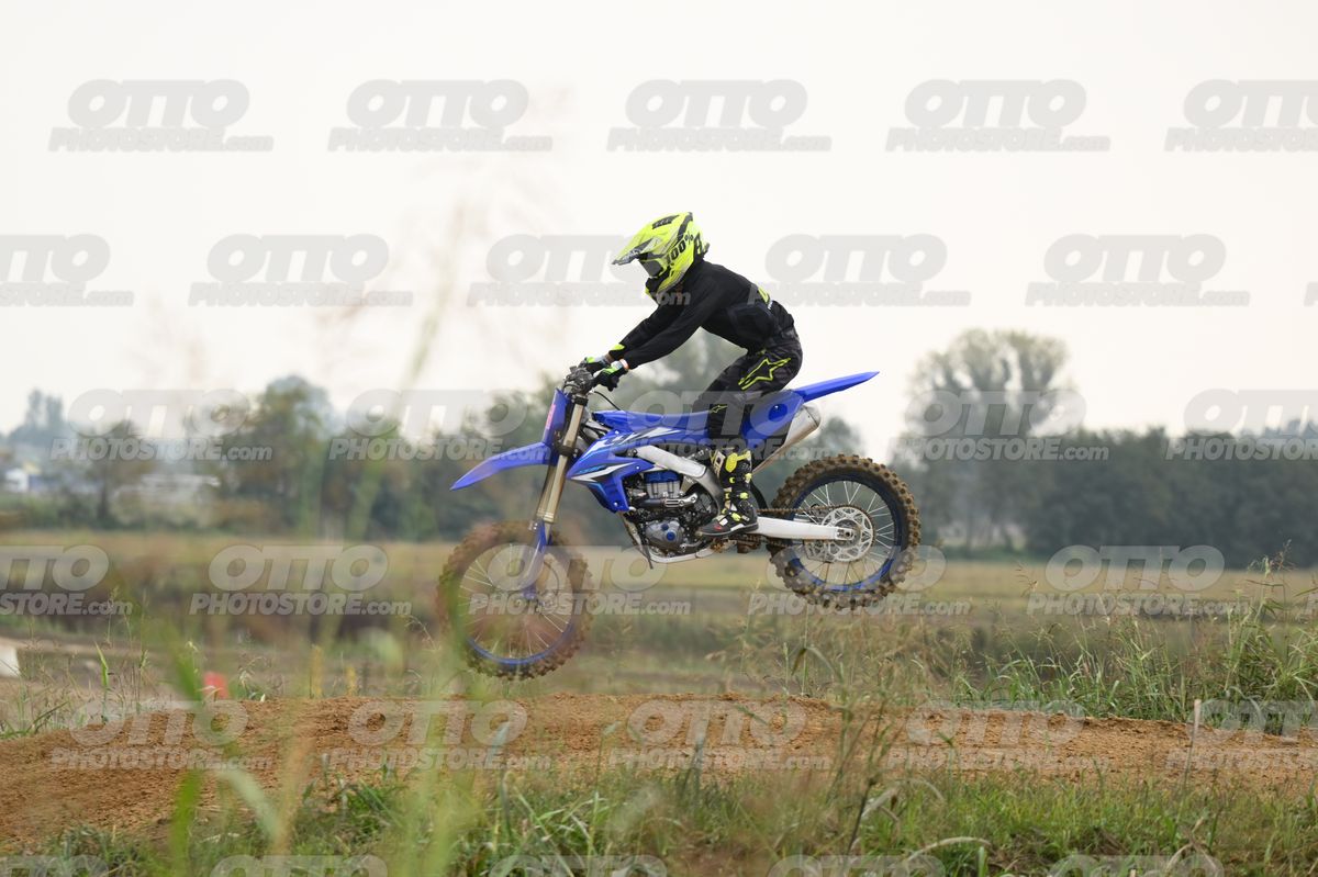 YAMAHA YZ -45F blue - Yellow Helmet · DSH_1452