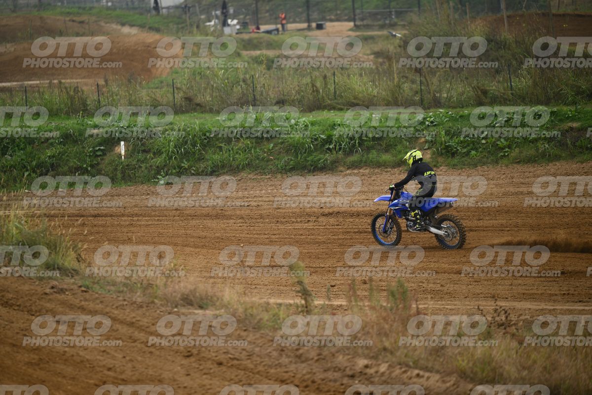 YAMAHA YZ -45F blue - Yellow Helmet · DSH_1476