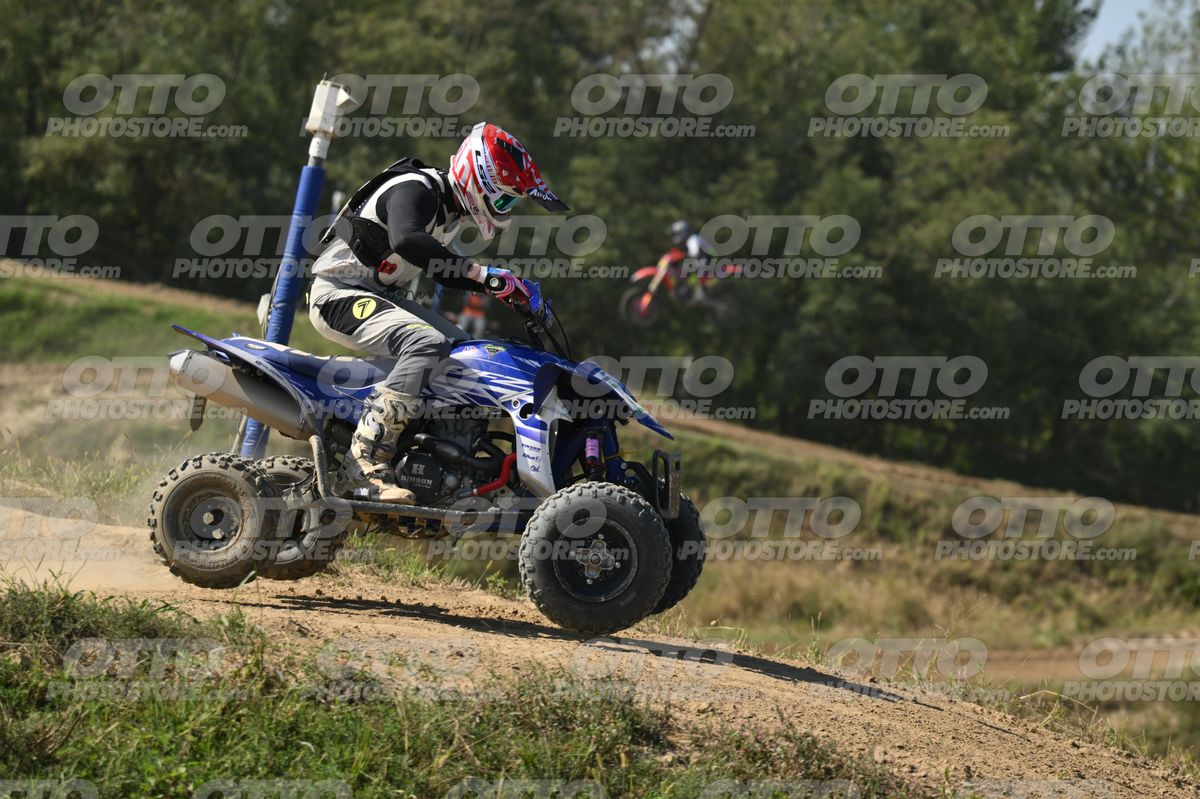 QUAD BLU 88 · DSH_1571