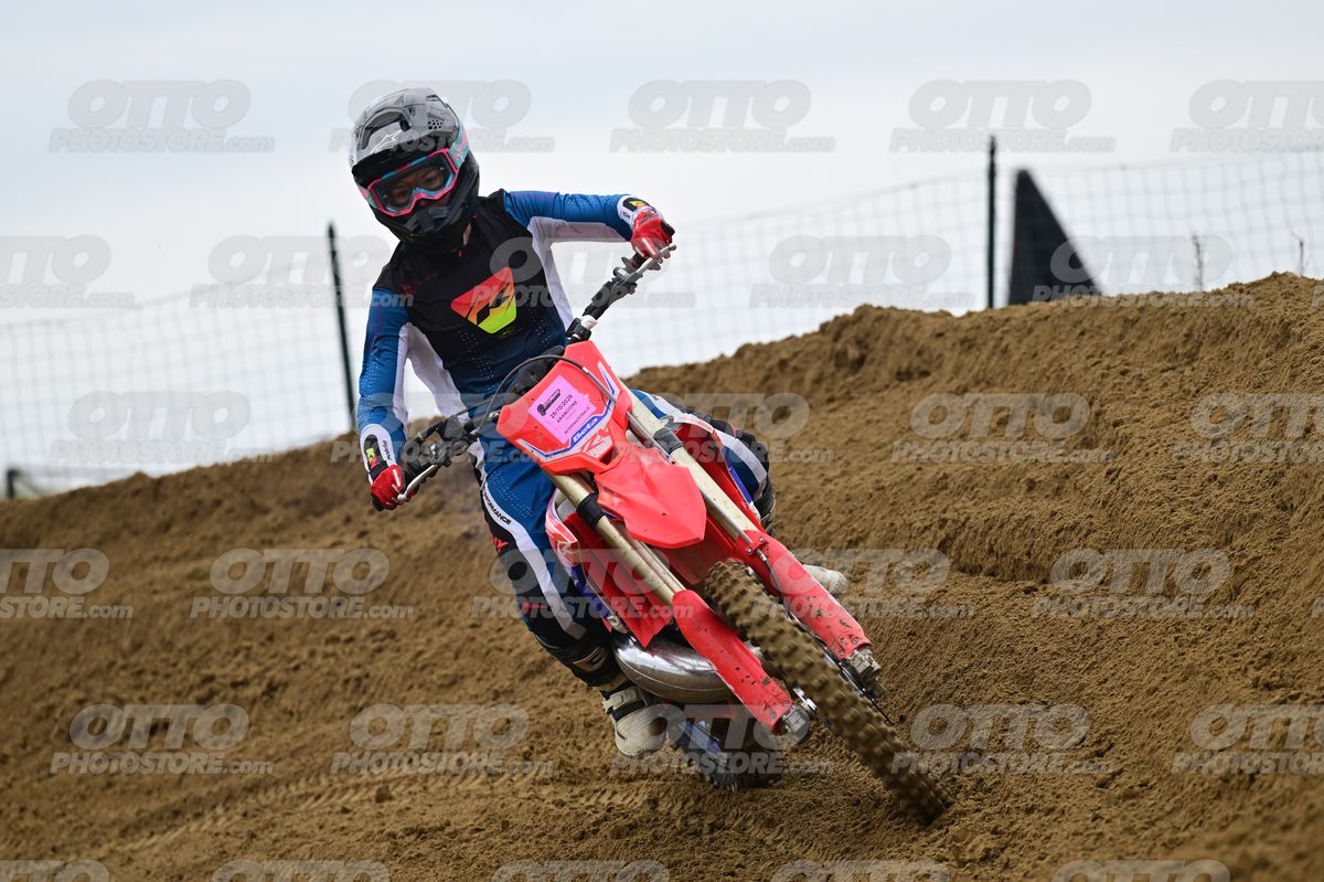 0 - KTM RED WHITE - WHITE BLACK SUITE (WHITE BLACK HELMET) · DSH_1621