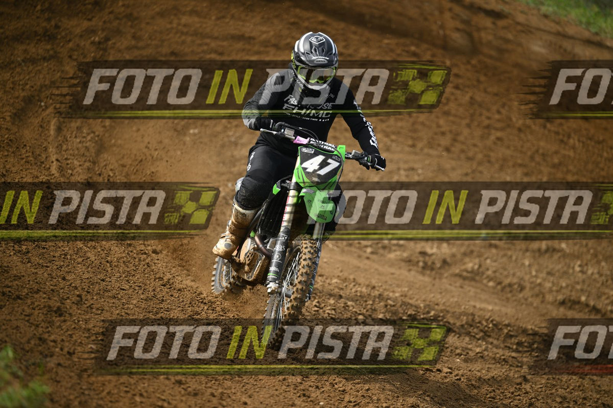 47 · DSH_1645