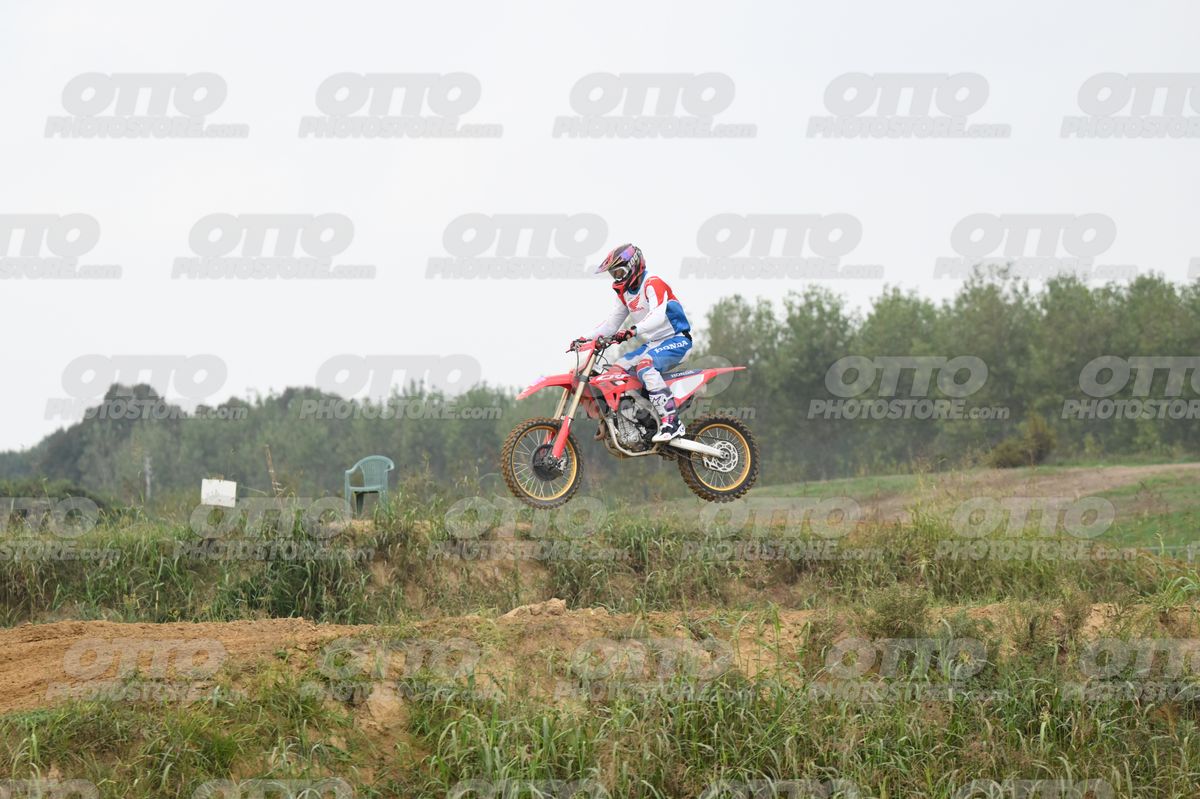 HONDA CRF - White Red Blue Honda Suite · DSH_1661