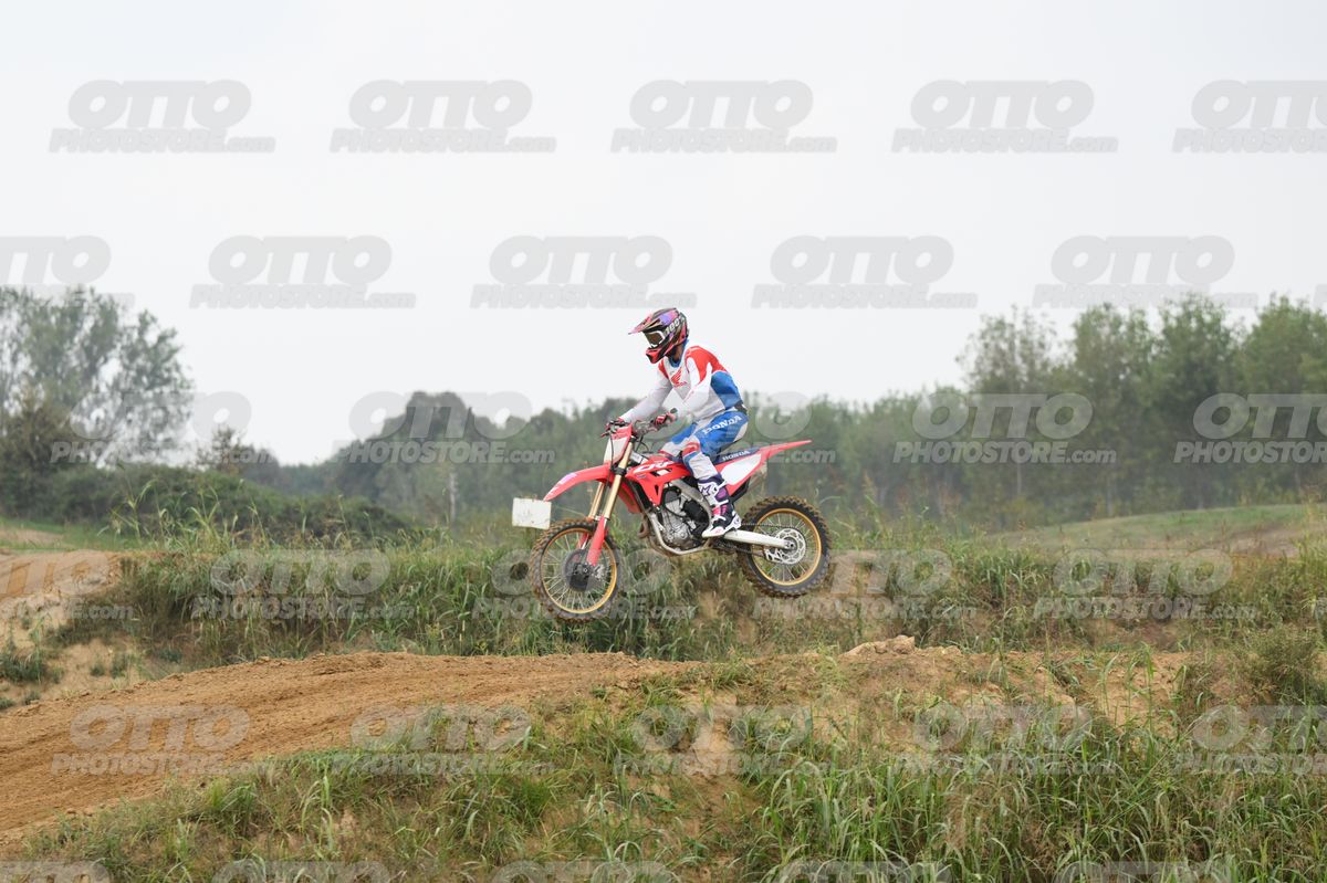 HONDA CRF - White Red Blue Honda Suite · DSH_1663