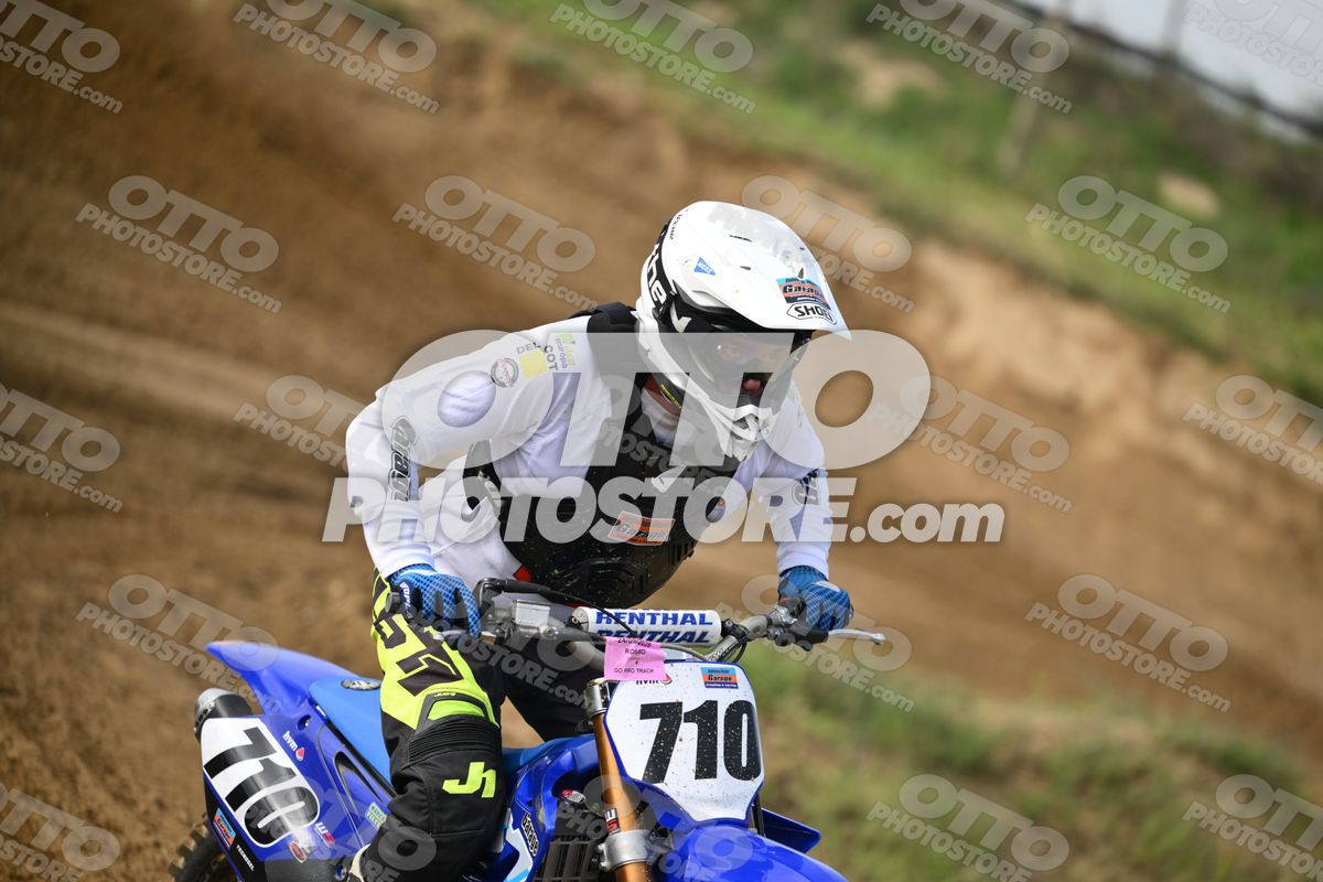 710 · DSH_1670