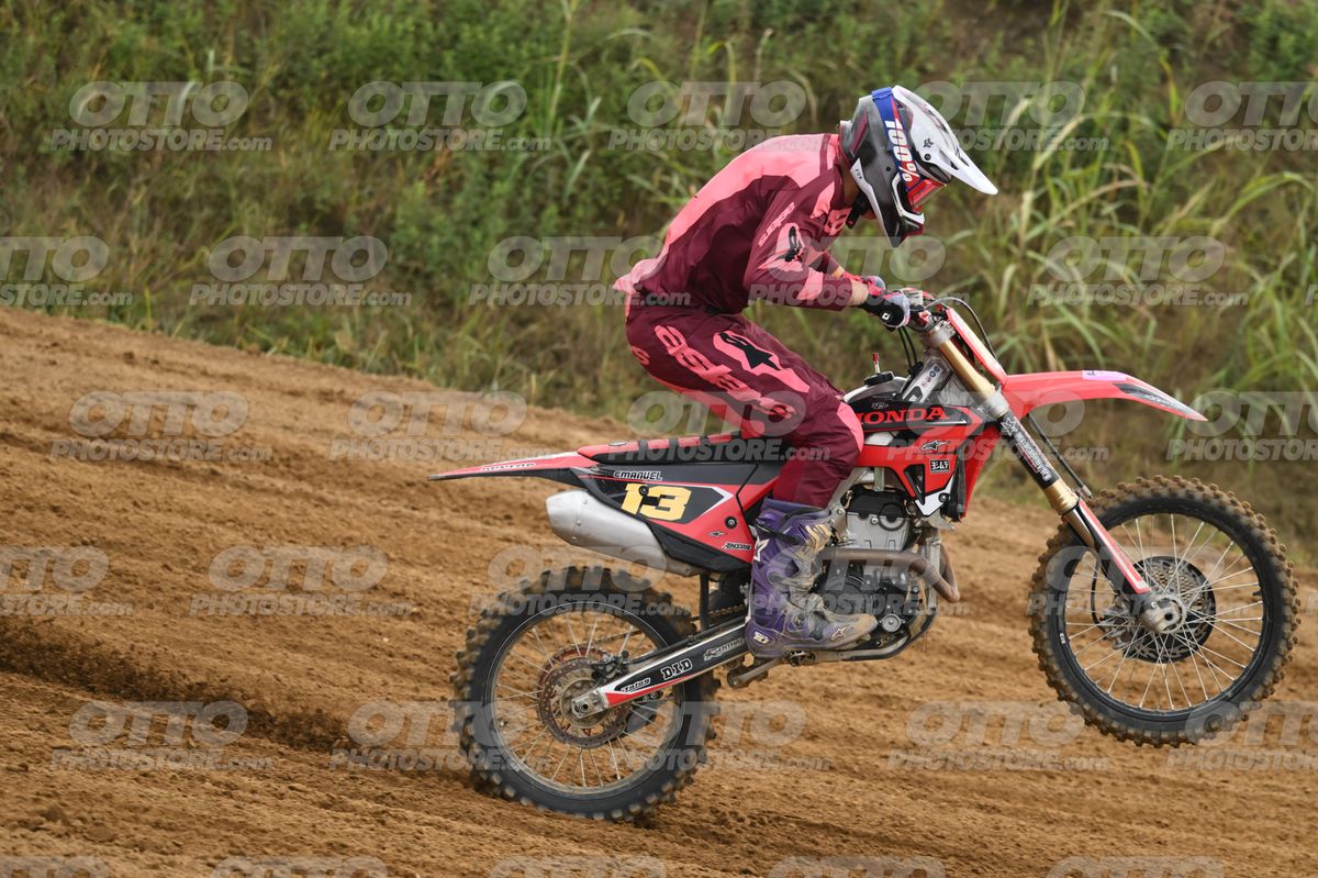 13 · DSH_1690