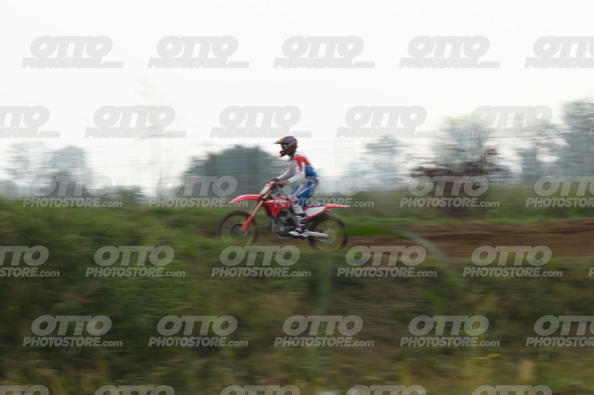 HONDA CRF - White Red Blue Honda Suite · DSH_1691