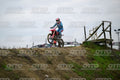 82 · DSH_1805