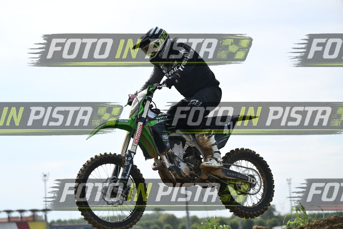 47 · DSH_1806