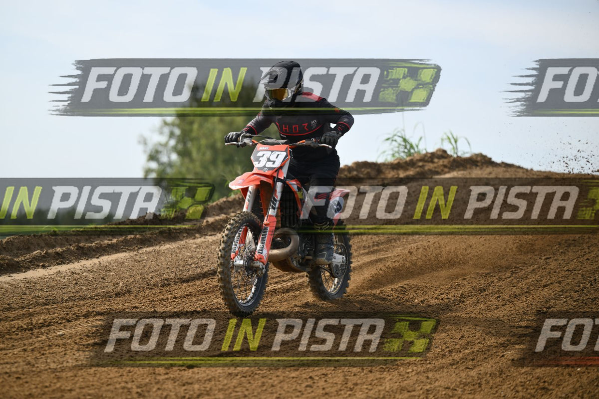 39 · DSH_1838