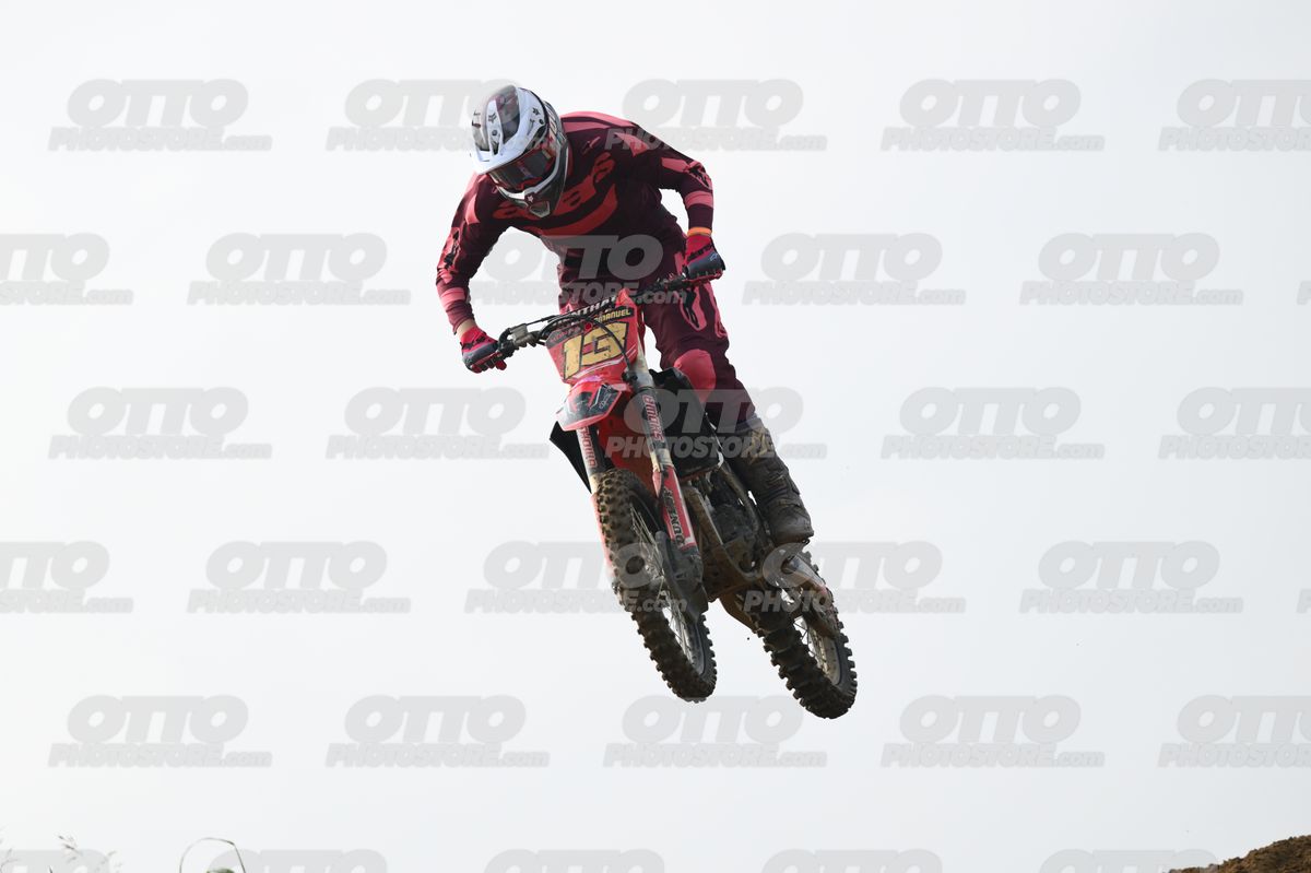 13 · DSH_1843
