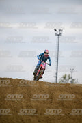 82 · DSH_1858