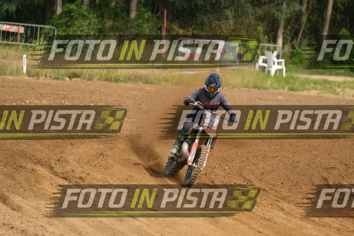 39 · DSH_1922