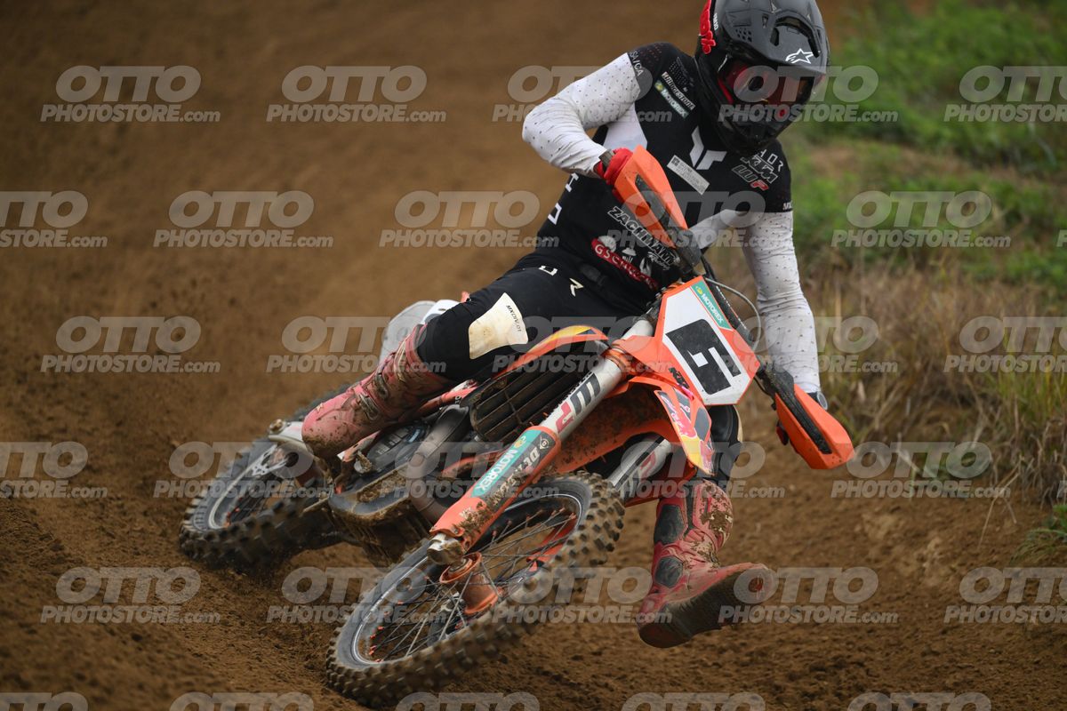 6 (KTM) · DSH_2049