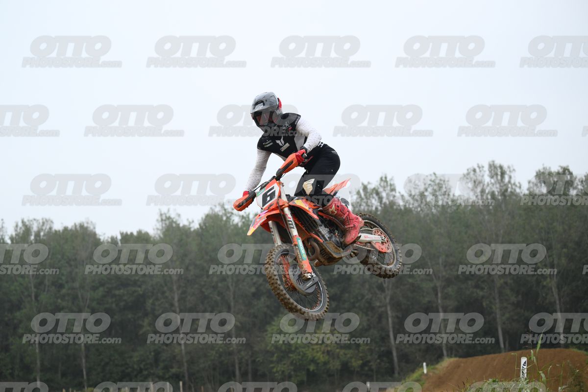 6 (KTM) · DSH_2153