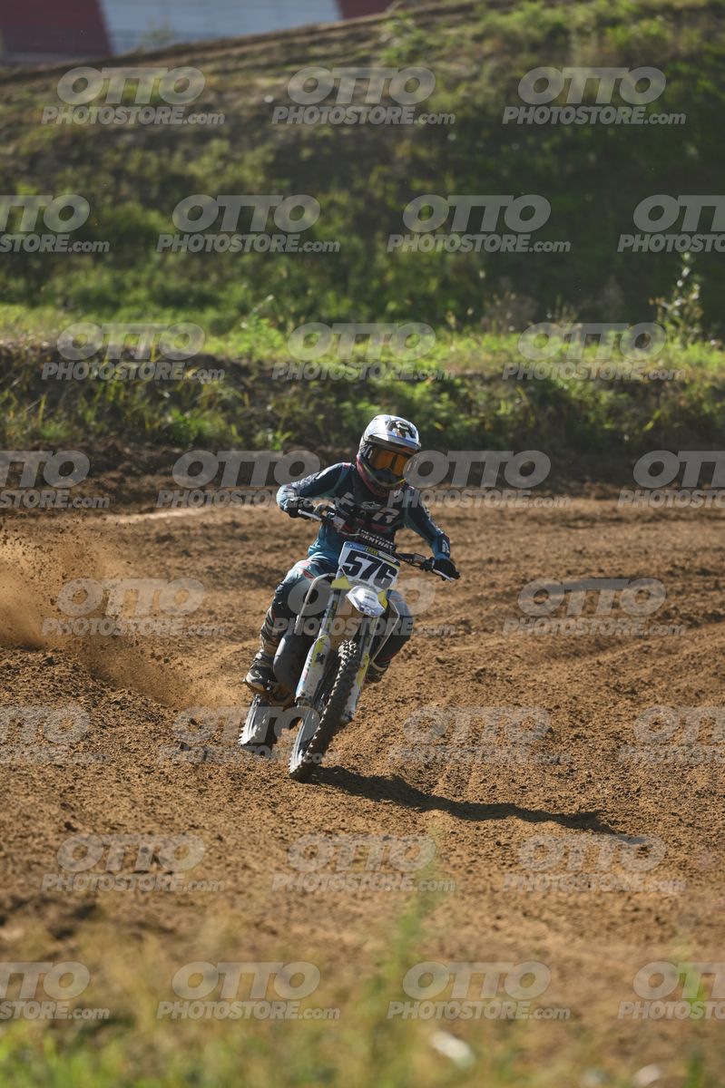 576 · DSH_2196