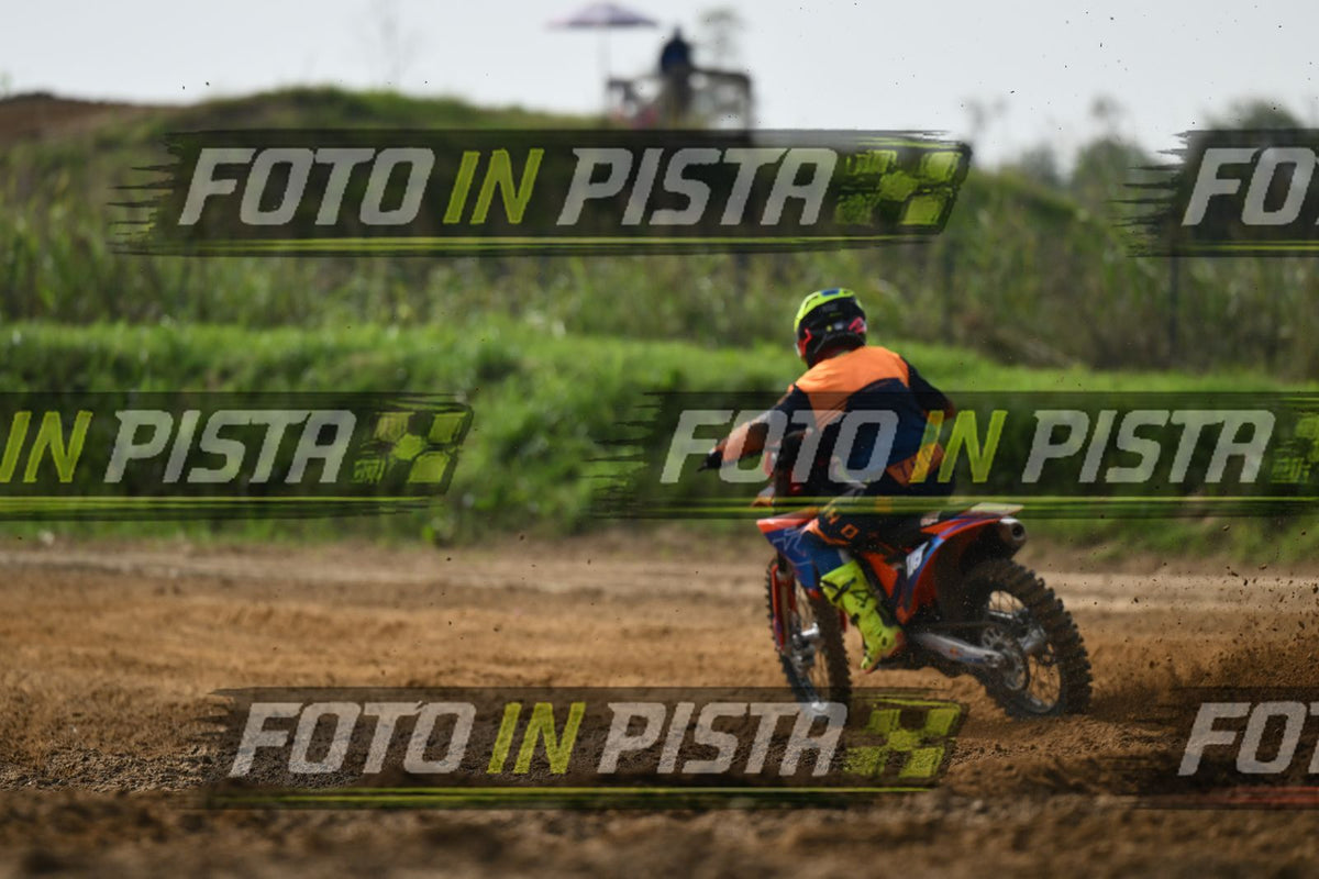 118 · DSH_2225